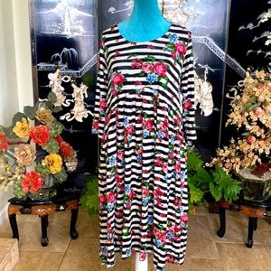 ❤️ #29.  NWT Agnes & Dora Midi Dress Size Small